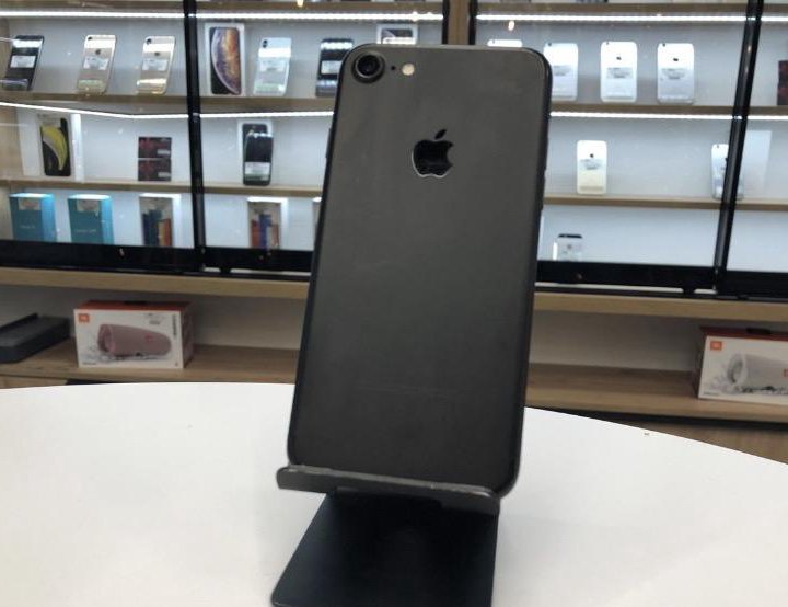 iPhone 7 Black 32gb Витринный,Магазин,Кредит