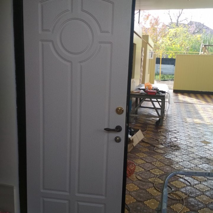 Дверь сейфовая