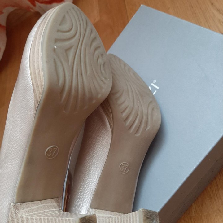 Туфли Marco Tozzi