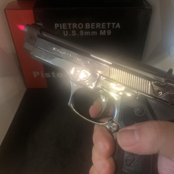 Зажигалка пистолет Beretta 9 mm M 9