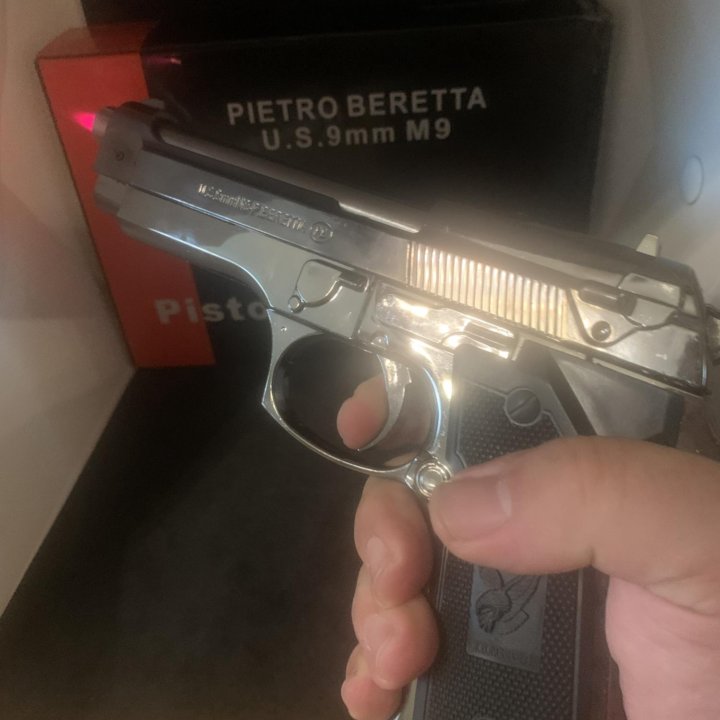 Зажигалка пистолет Beretta 9 mm M 9