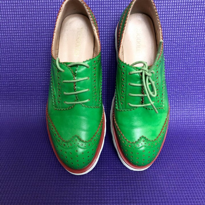 Ботинки лоферы (зеленые бронь)