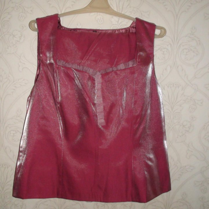 Костюм тройка