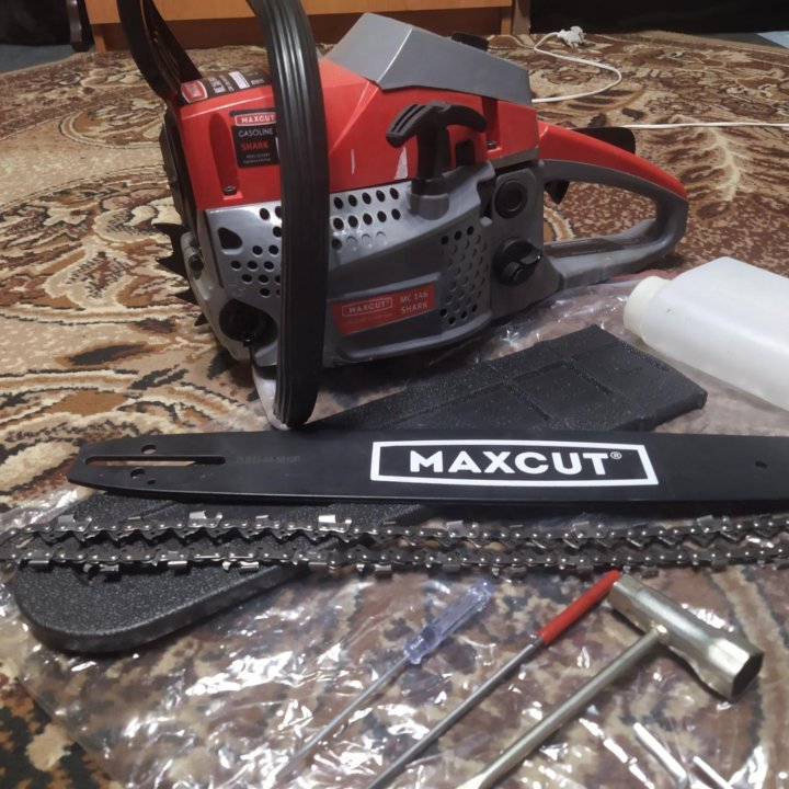 Бензопила MAXCUT