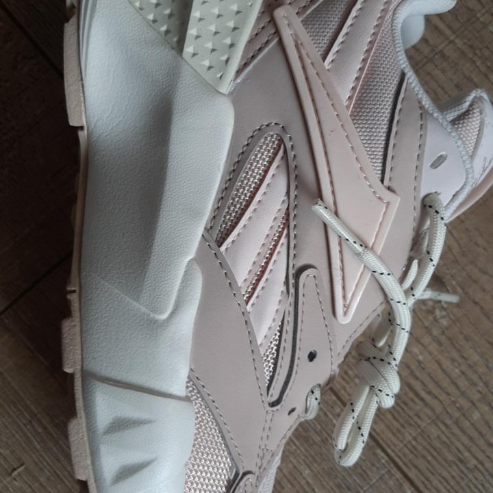 Кроссовки Reebok