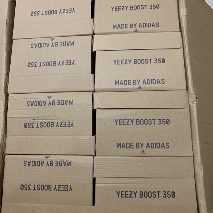 Кроссовки Adidas yeezy boost 350