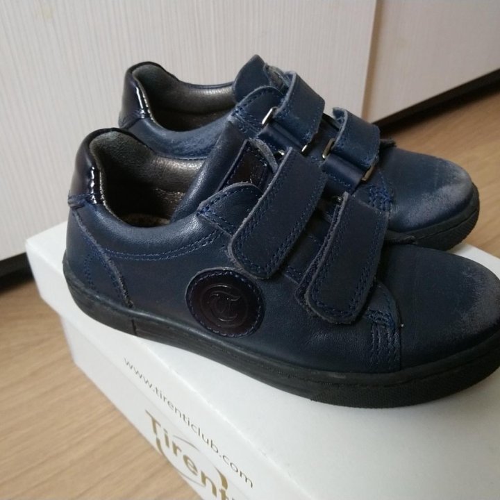 Кожаные ботинки