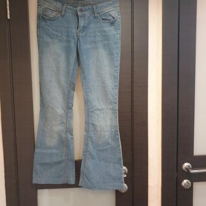 Обувь и джинсв