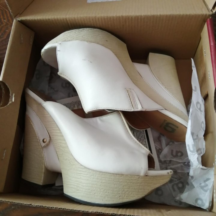 Сабо белые 38р