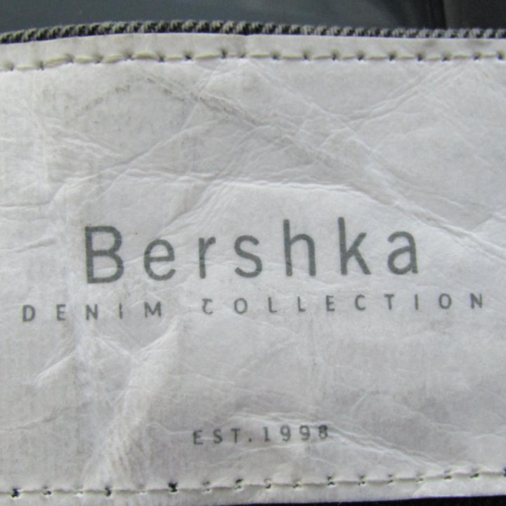 Джинсы женские MOM BERSHKA р. 36