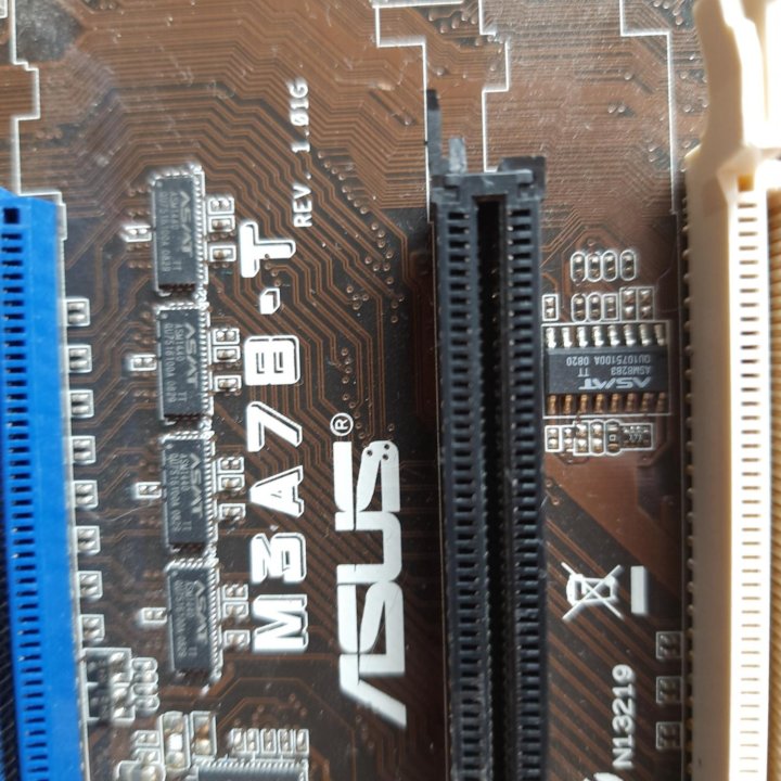 ASUS m3a78-t