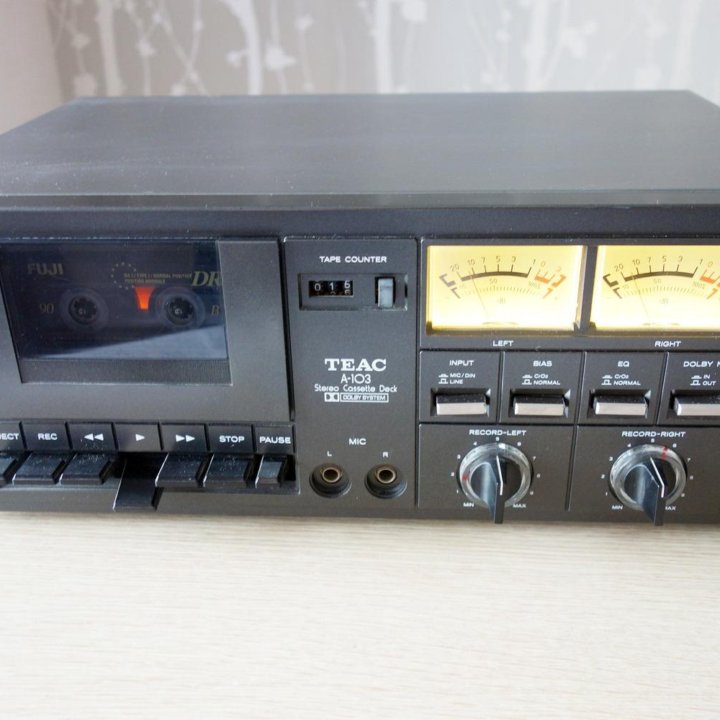 Teac A-103 - Кассетная дека