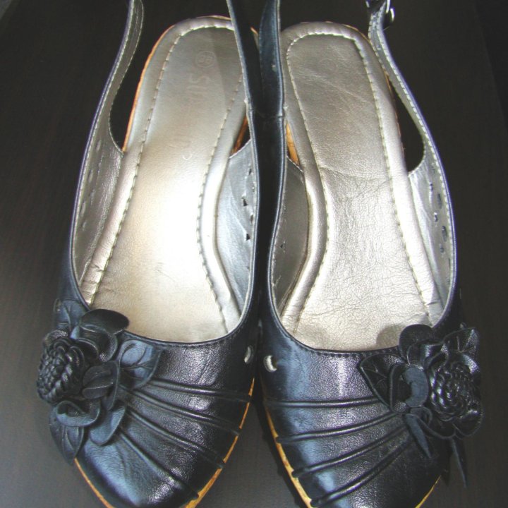 Босоножки, туфли