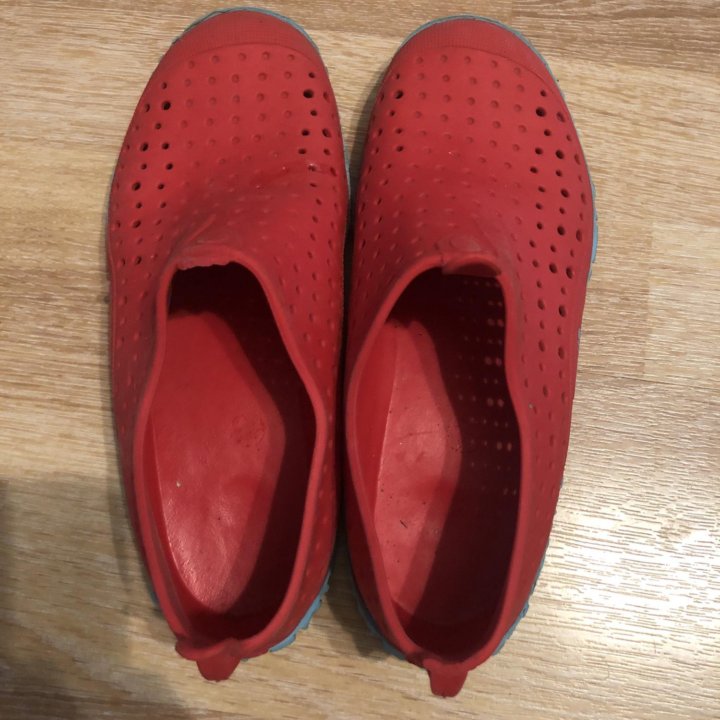 Коралловые тапки