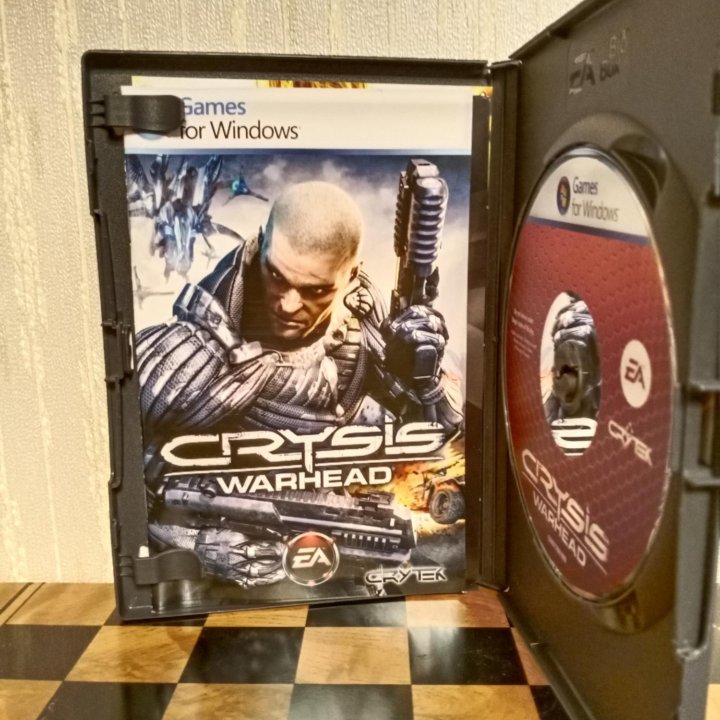 Crysis. Warhead.