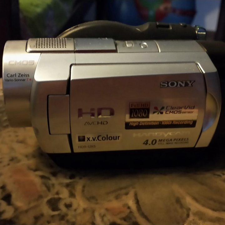 Sony HDR-UX5E