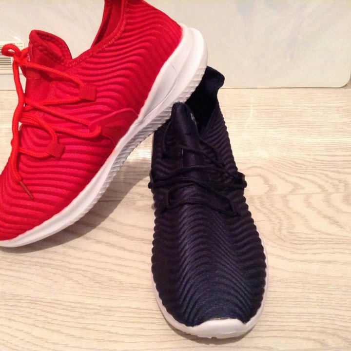 Кроссовки 36,5