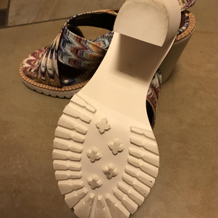 Босоножки Missoni