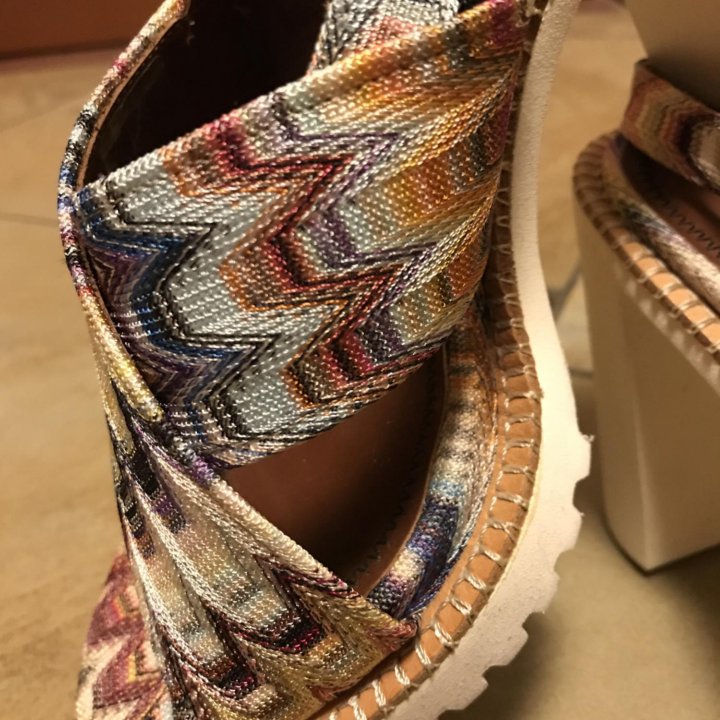 Босоножки Missoni