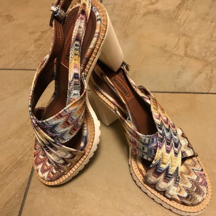 Босоножки Missoni