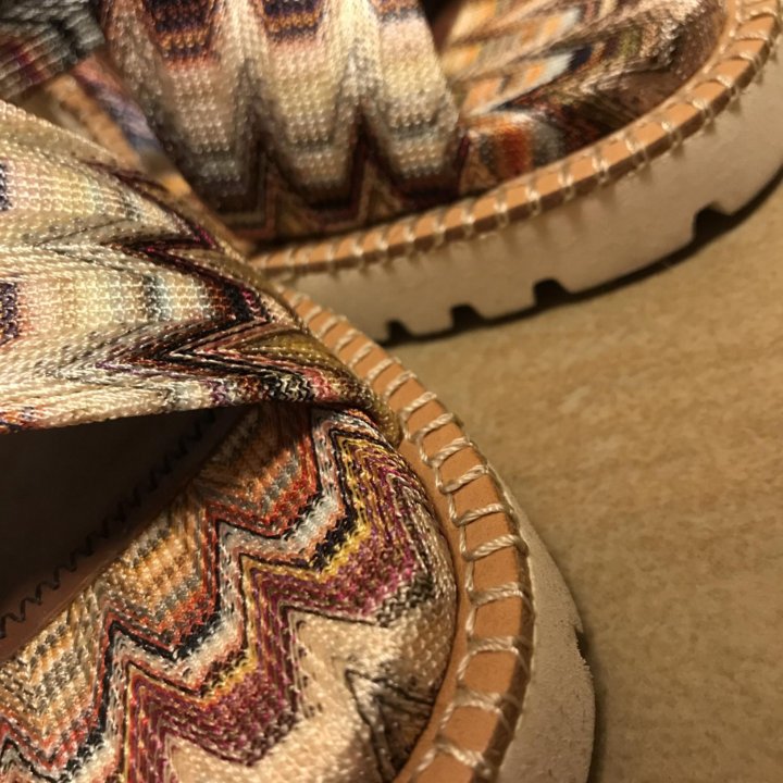 Босоножки Missoni