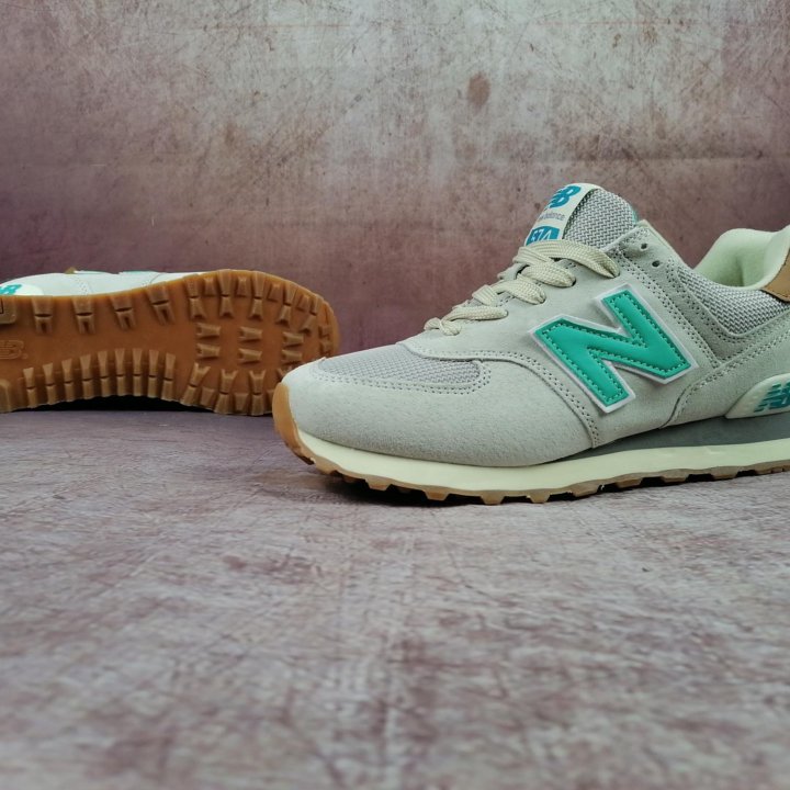 Кроссовки женские New Balance