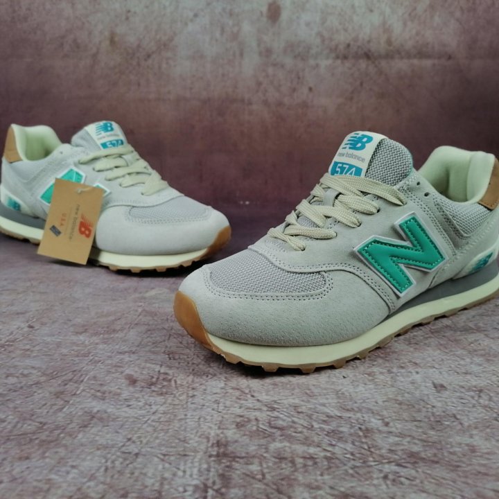 Кроссовки женские New Balance