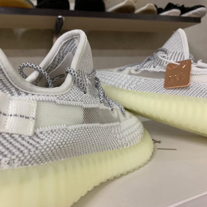 Кроссовки Adidas yeezy boost 350