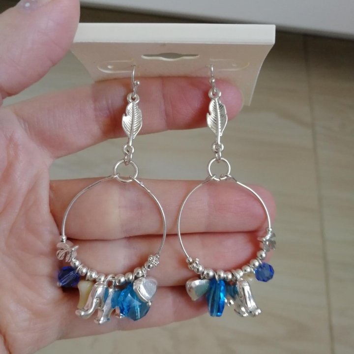 Новые серьги