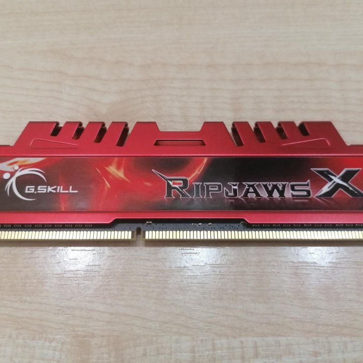 G.Skill Ripjaws 4GB DDR3 PC3-14900 1866MHz