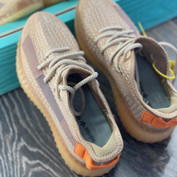 Кроссовки Adidas Yezzy 350