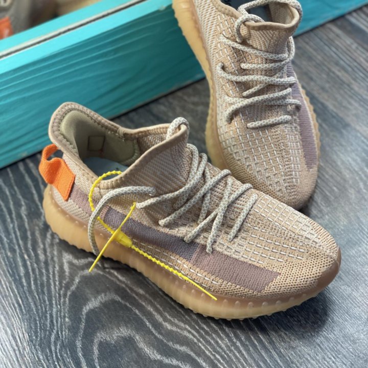 Кроссовки Adidas Yezzy 350