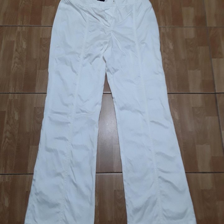 Белые брюки DKNY( США)⚘