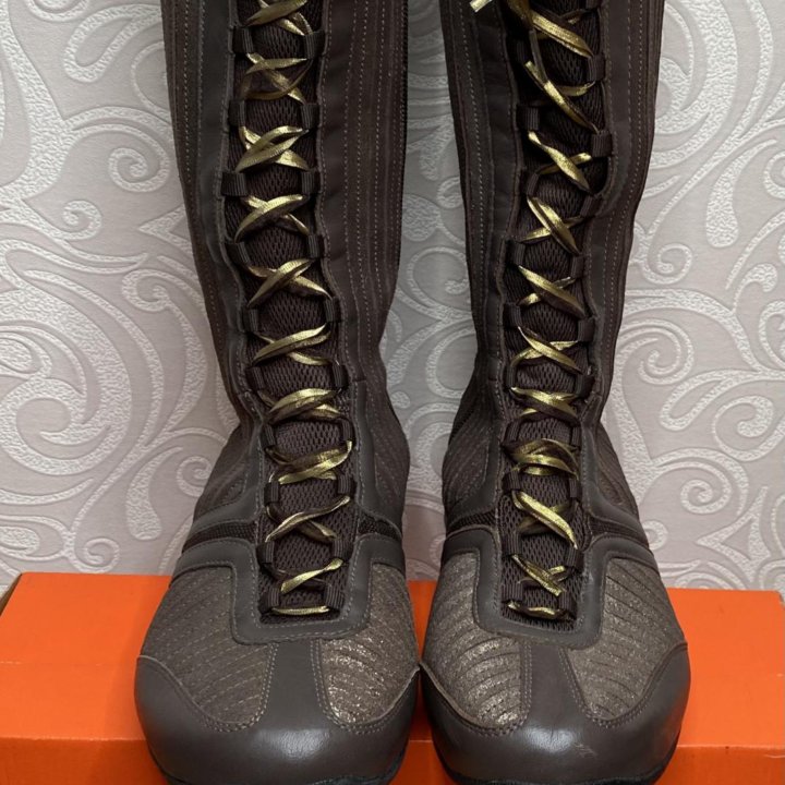 Кроссовки Nike