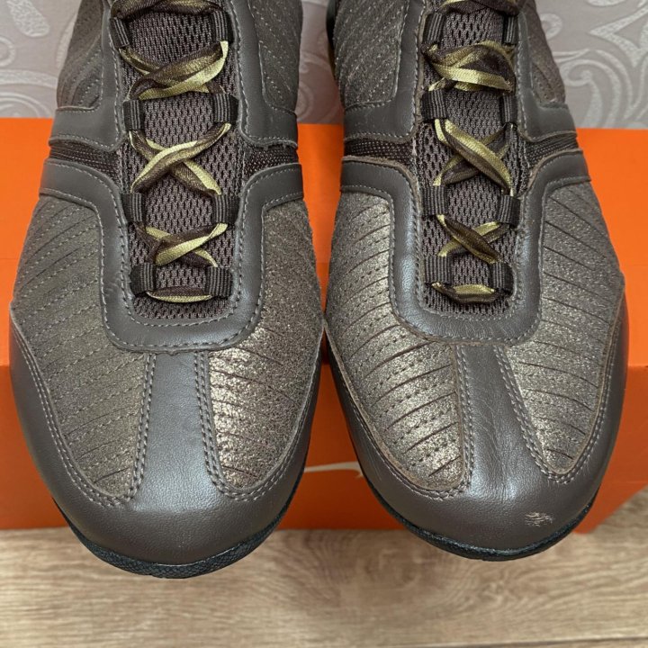 Кроссовки Nike