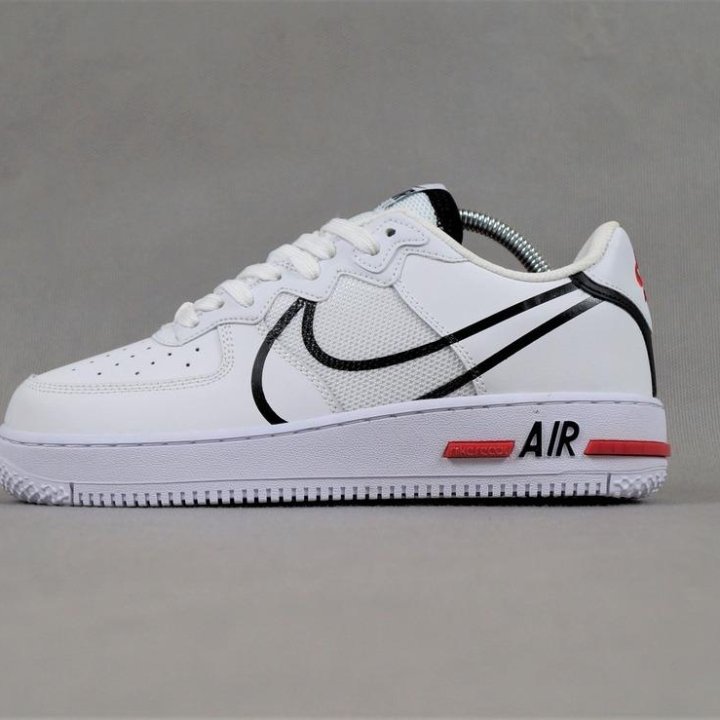 Кроссовки Nike Air Force