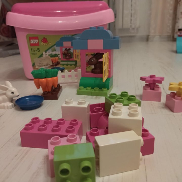 LEGO DUPLO коробка с кубиками