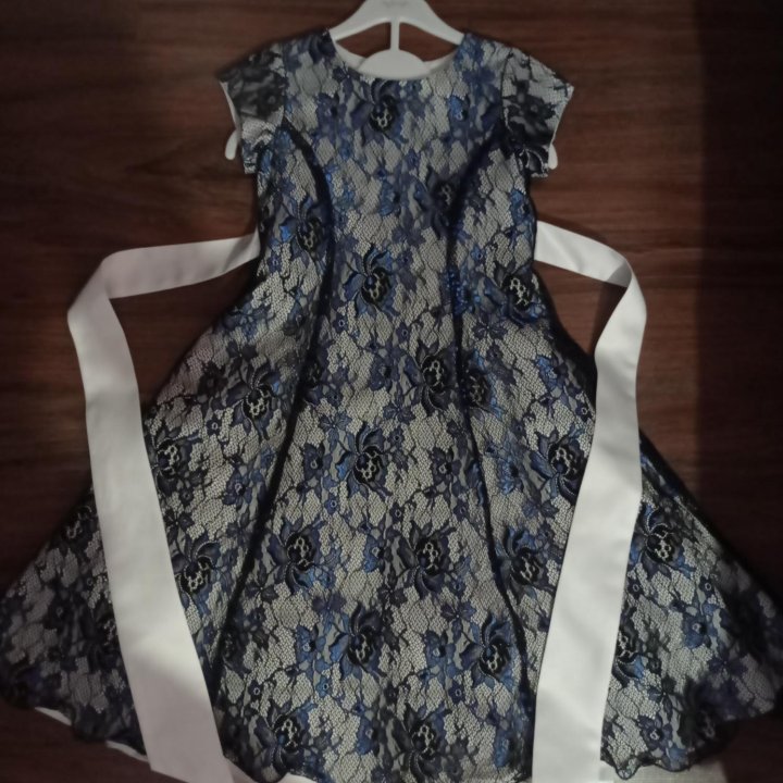 Платьев для девочки