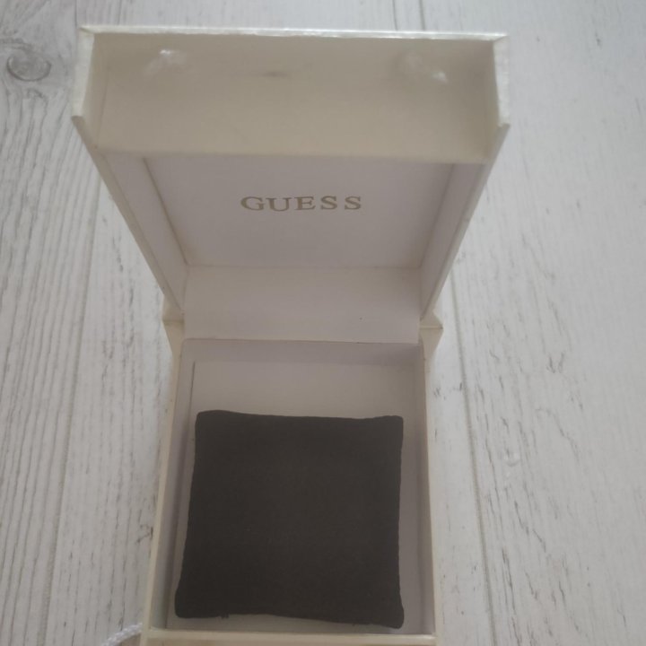 Коробка шкатулка Guess