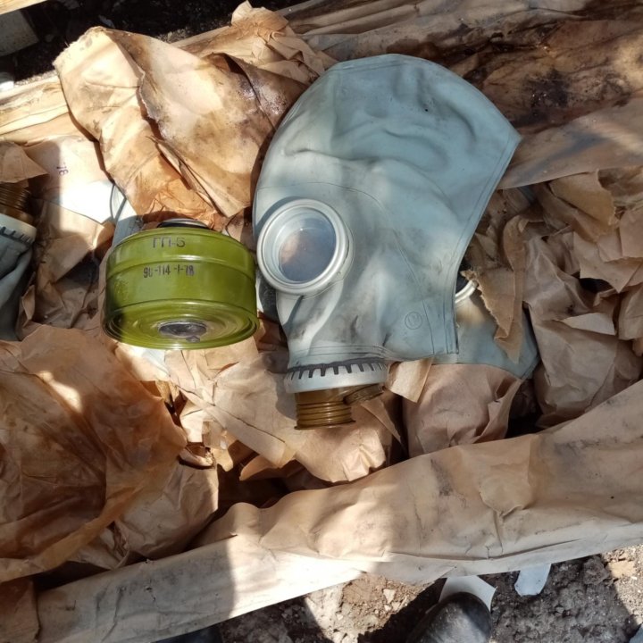 Противогазы