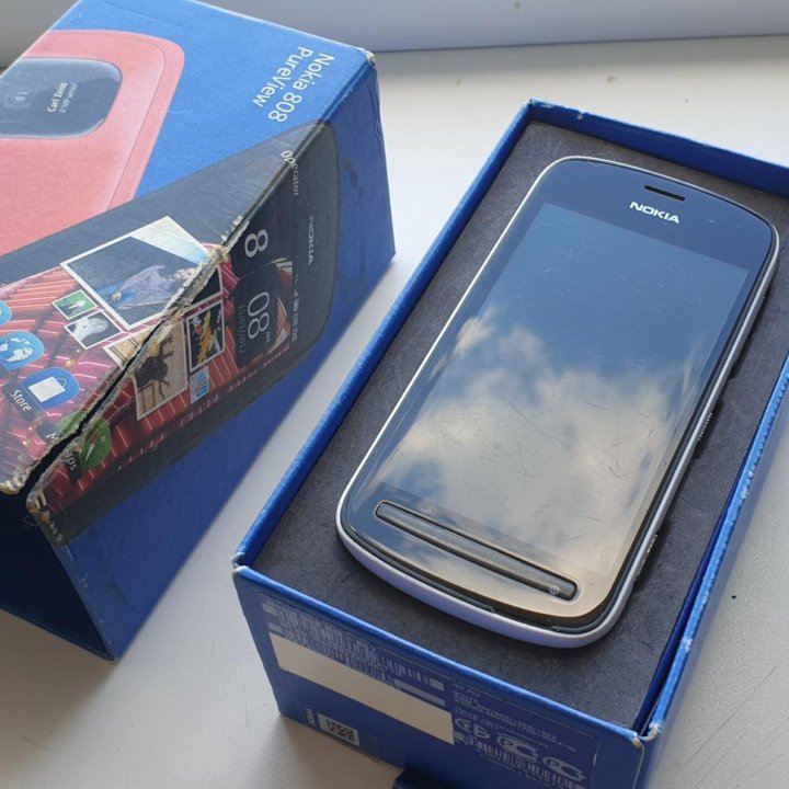 Nokia 808 PureView (Обмен)