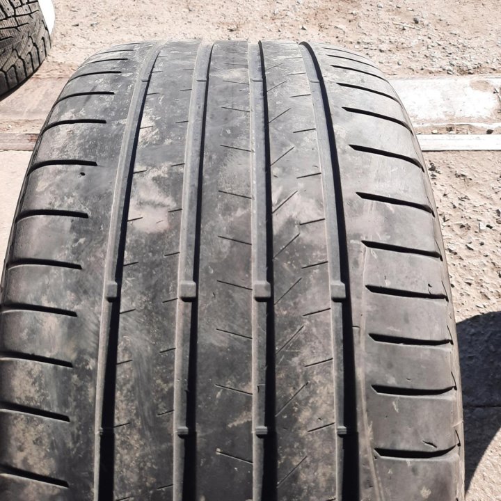 285/40R21 Bridgestone Alenza 001 (№2301)