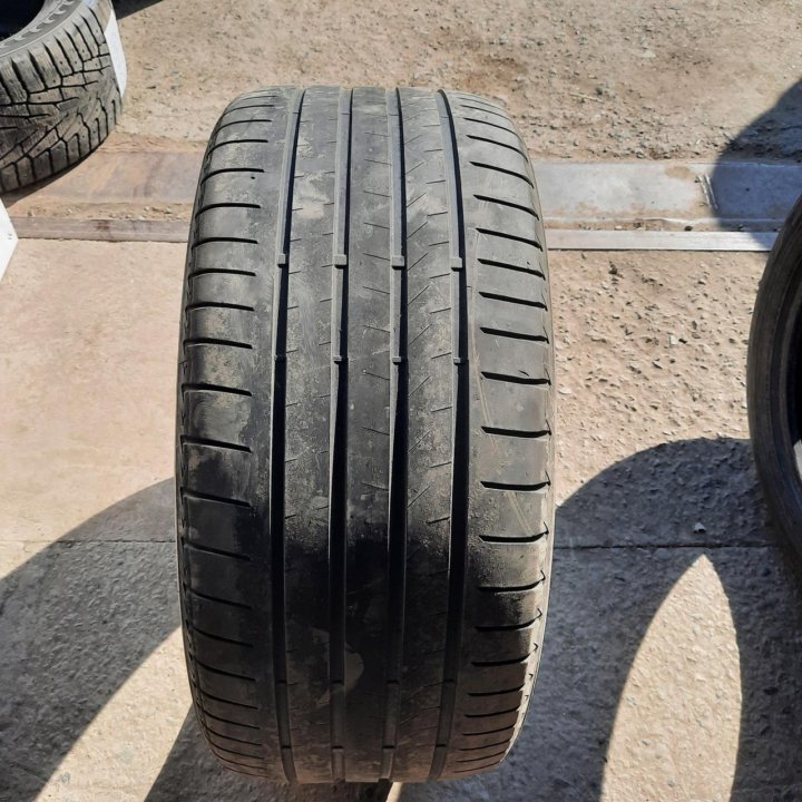 285/40R21 Bridgestone Alenza 001 (№2301)