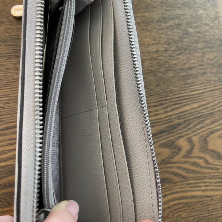 Кошелек Michael Kors