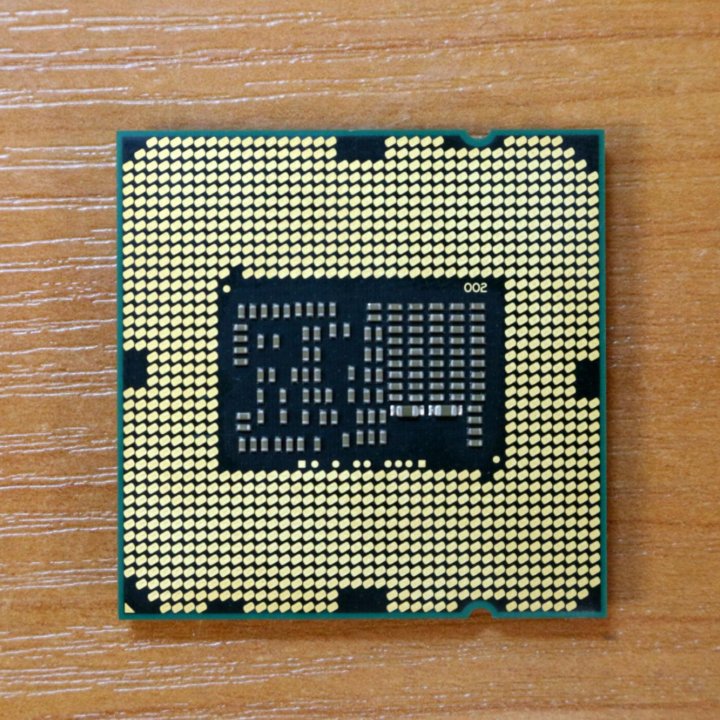 Процессор Intel Core i3-540 LGA1156
