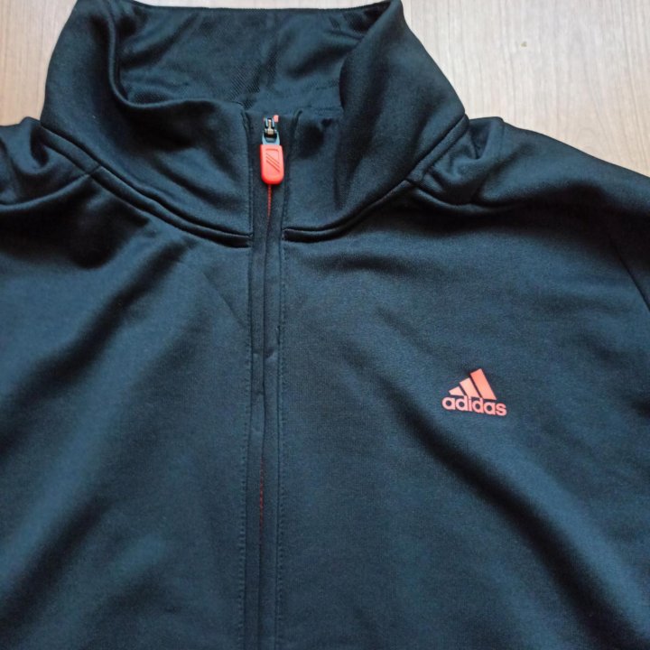 Спорт.олимпийка Adidas XL.