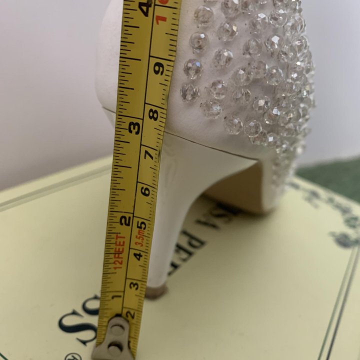 Свадебные туфли