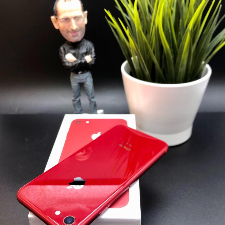 IPhone 8 64GB Красный б/у Гарантия от магазина