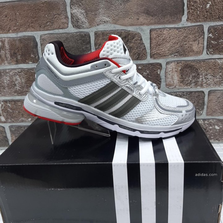 Кроссовки Adidas adiSTAR Ride 3M