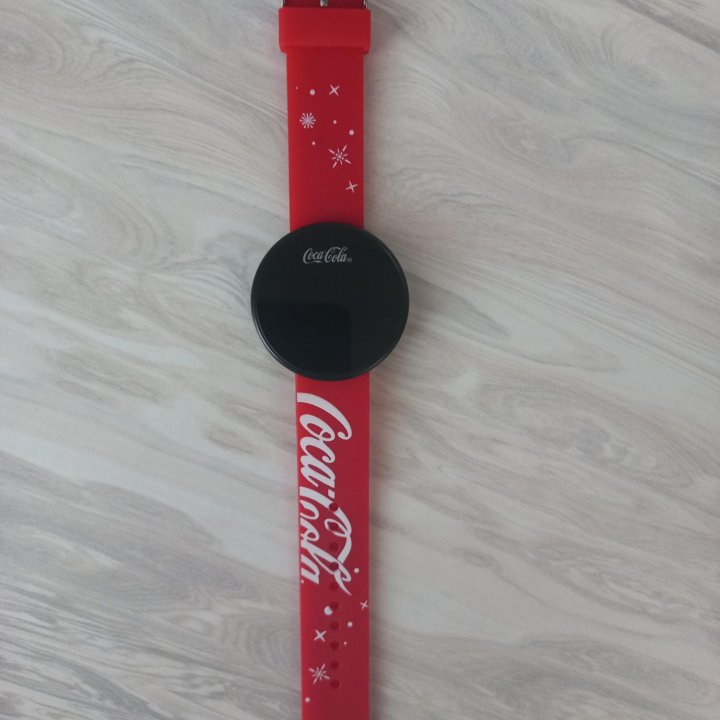Часы от Coca Cola.